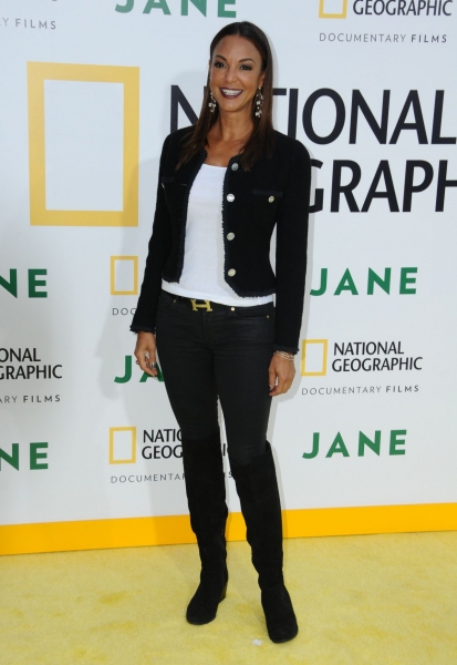 eva-larue-at-los-angeles-premiere-of-national-geographic-documentary-film-s-jane-held-at-the-hollywood-bowl-1.jpg